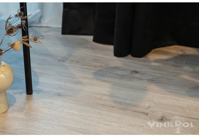 Кварц-винил Дуб Неаполь (1219,6*228,6*2 мм) — купить в Туле