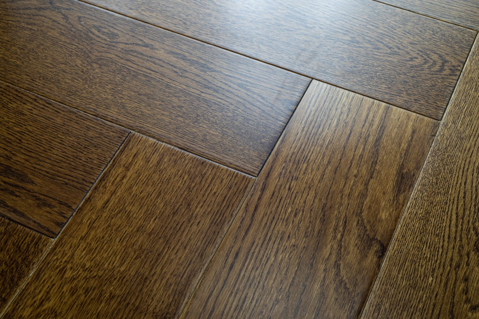 Инженерный паркет «Damy Floor» Ореховый (укладка елочкой) — купить в Туле